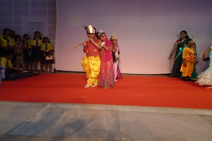 Sadguru Public Hr Sec School-Krishnashtami
