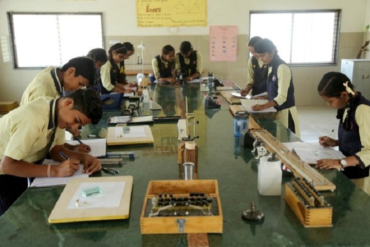 Sai Shree International Academy-Physics Lab