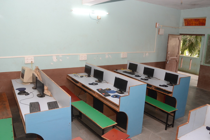 Shamgarh Public School-Computer Lab