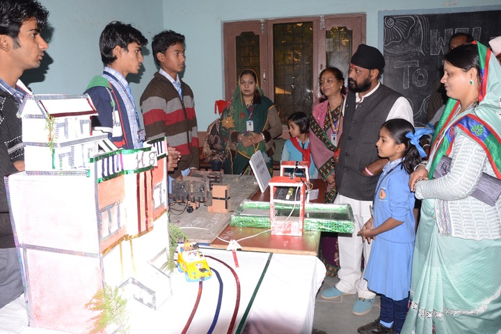 Shamgarh Public School-School Exhibition