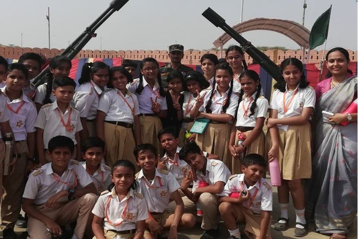 Shemford Futuristic School-Team