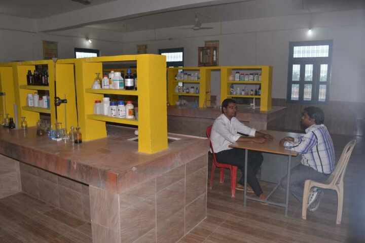 Shining Glorious Scholars Public School-Chemistry Lab