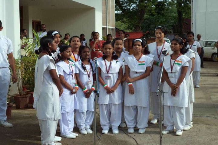 St Marys school - singing