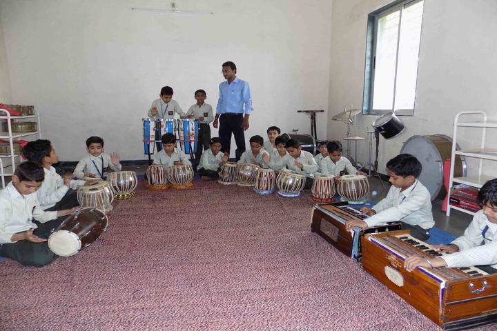 Shree Bhartiya Sanskriti Shiksha Sansthan-Music room