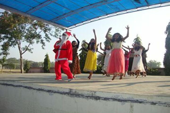 Shree Nahar Convent Senior Secondary School-Christmas Celebration