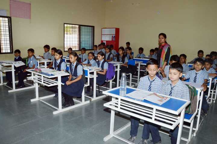 Shree Swami Ramanand Vidya Sankul Guna-Classroom