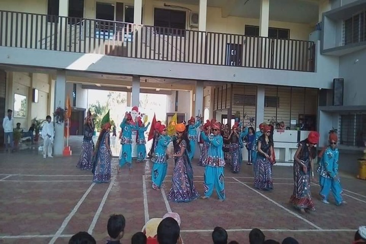 Shri Gyanratna Academy-Dance
