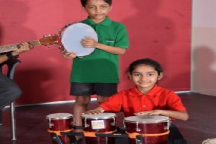 Shri Ram Centennial School-Music