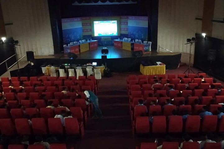 Shri Rawatpura Sarkar International School-Auditorium