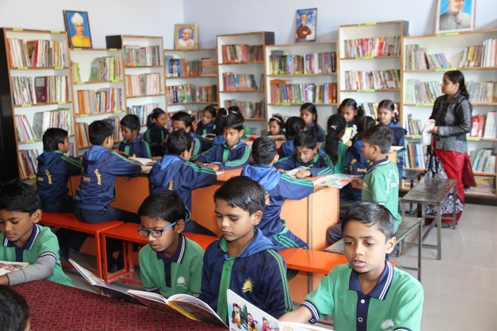 Shri Vinayakam School-Library