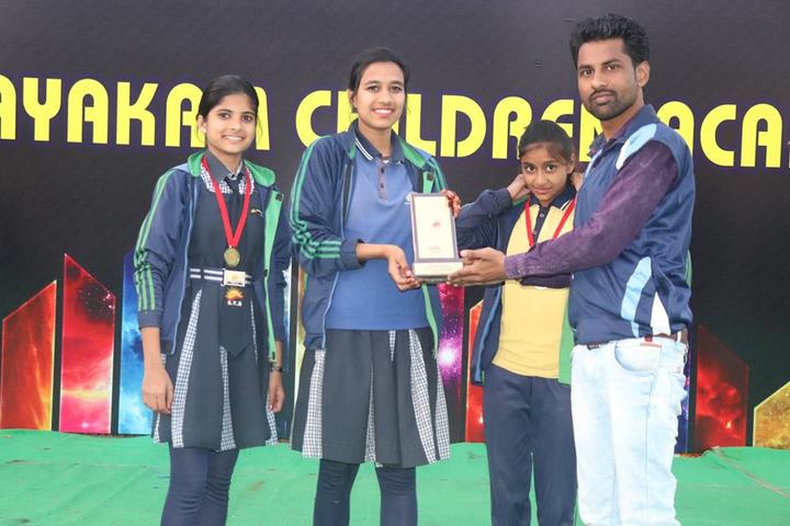 Shri Vinayakam School-Prize Distribution