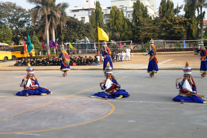 Sica Senior Secondary School No 2-Dance
