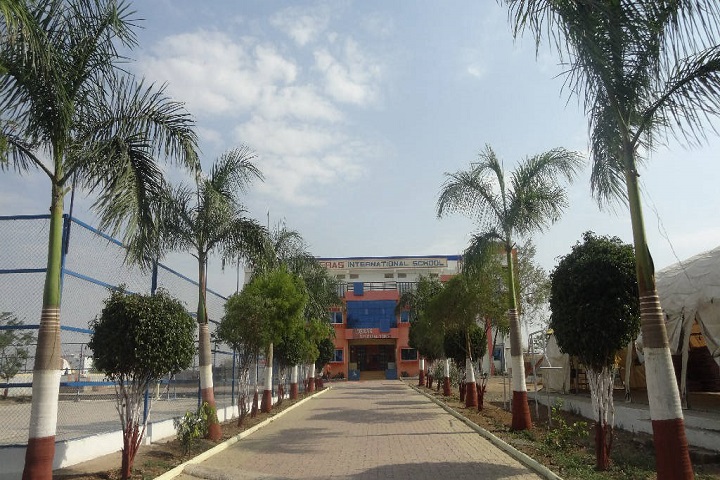 Sideras International School-Campus