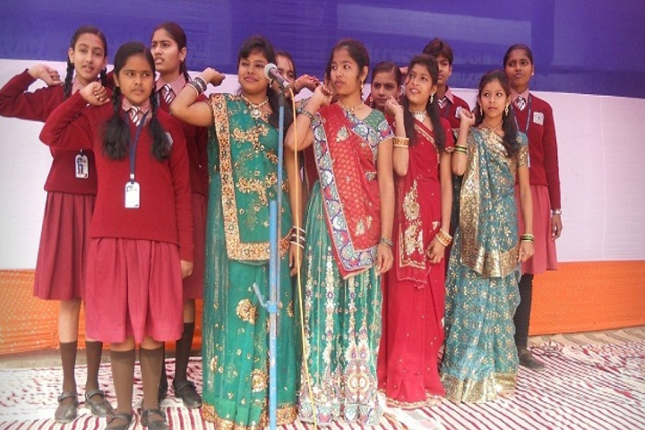 Blue Sky Public School-Events singing