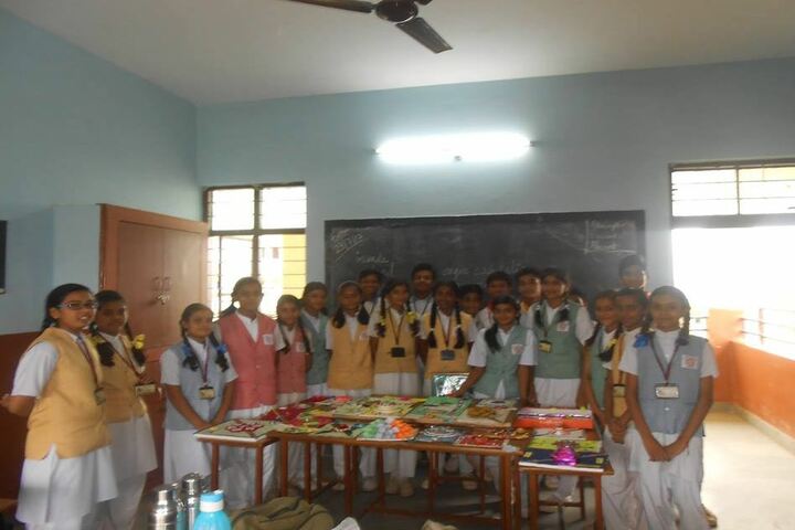 St Thomas Convent Secondary School-Rakhi Making Compitition