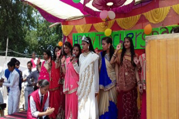 Brilliant Public High School fancy dress