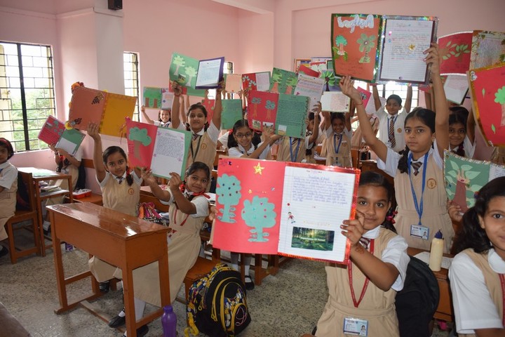St Mary Convent Higher Secondary School-Class Art