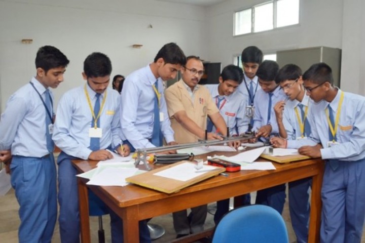 St Pauls Higher Secondary School-Physics Lab