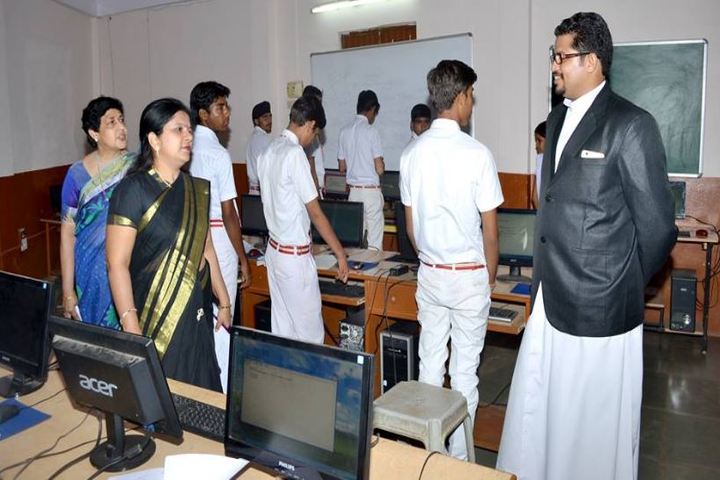 St Thomas Higher Secondary School-Computer Labs