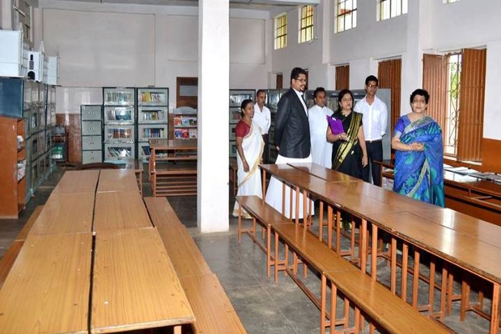 St Thomas Higher Secondary School-Library