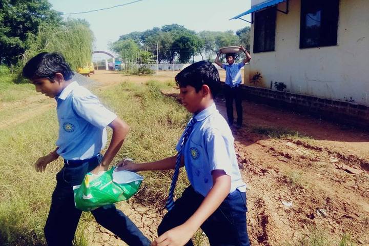 Sumitra Public School-Cleanliness Drive