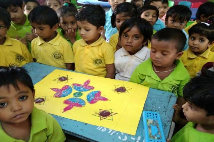 Sunflower English Medium High School Harda-Art