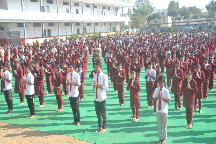 Sunflower English Medium High School Harda-Assemble Ground