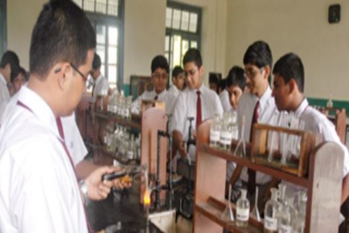 Swami Vivekanand Public School-Chemistry Labs
