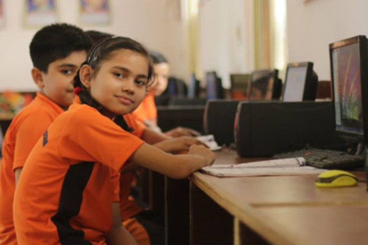 Swaroop Vidya Niketan Higher Secondary School-Computer Labs