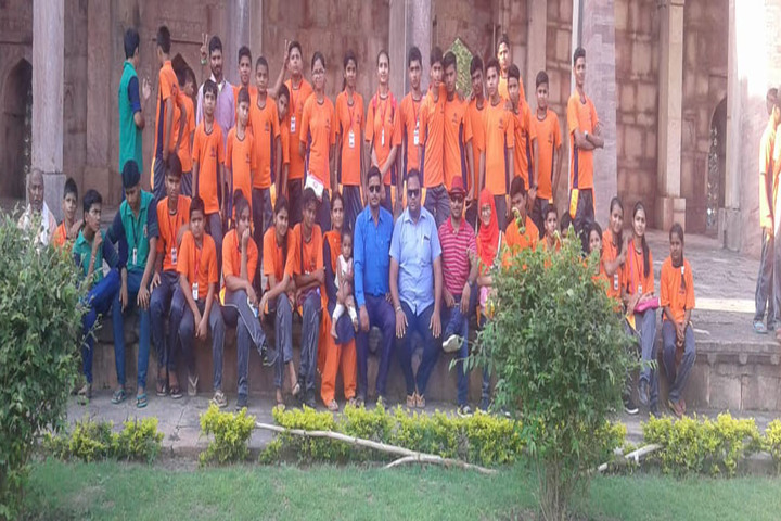 Swaroop Vidya Niketan Higher Secondary School-Tour