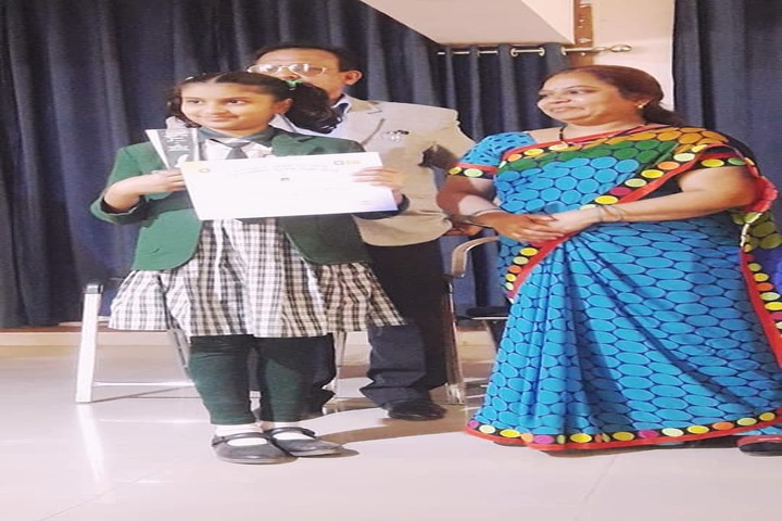 Venus Public School-Prize Distribution