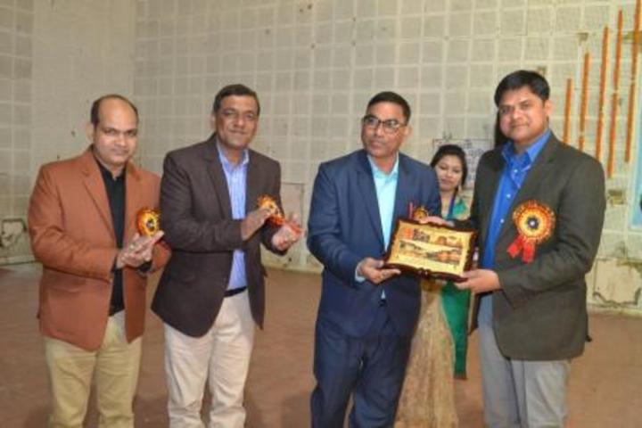 Cambridge Senior Secondary School-Prize Distribution