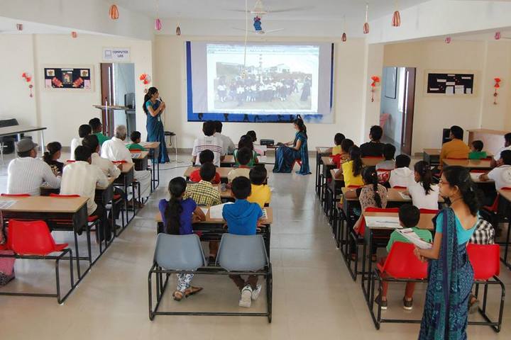 Vidyakunj International School-Smart Classroom
