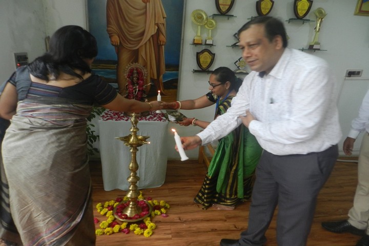 Vivekanand Vidya Vihar-Light Lamping