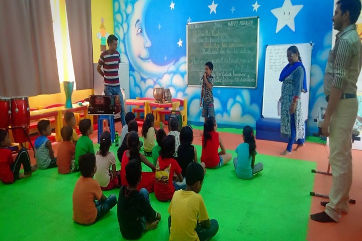 Vivekanand Vidya Vihar-Play Activity