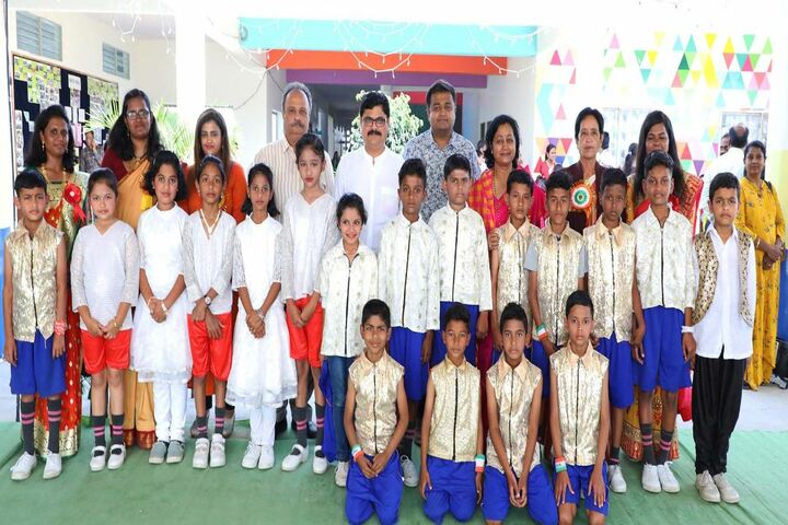 Abhyasa English School-Group Photo