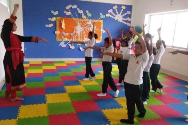 Ahinsa International School-Dance