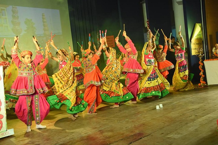 Alard Public School-Events dance