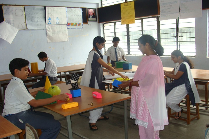 Atomic Energy Central School No 1-Maths-Lab