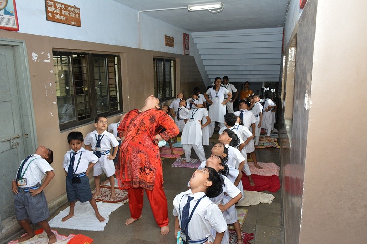 Atomic Energy Central School No 3-Yoga Day