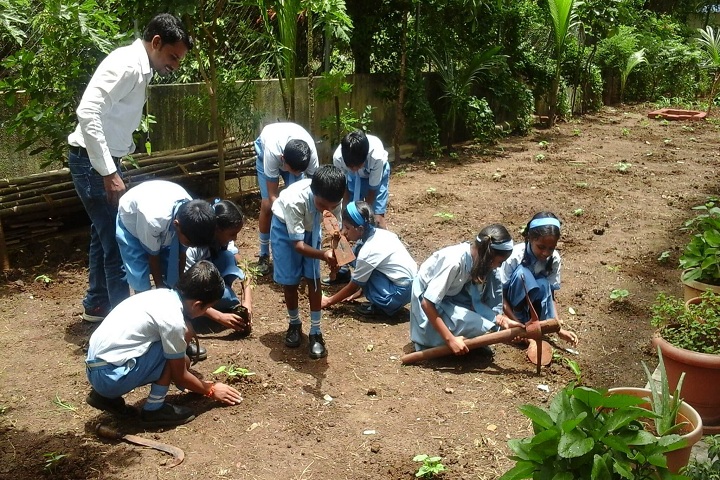 Bapusaheb D D Vispute Primary English School-Tree Plantation