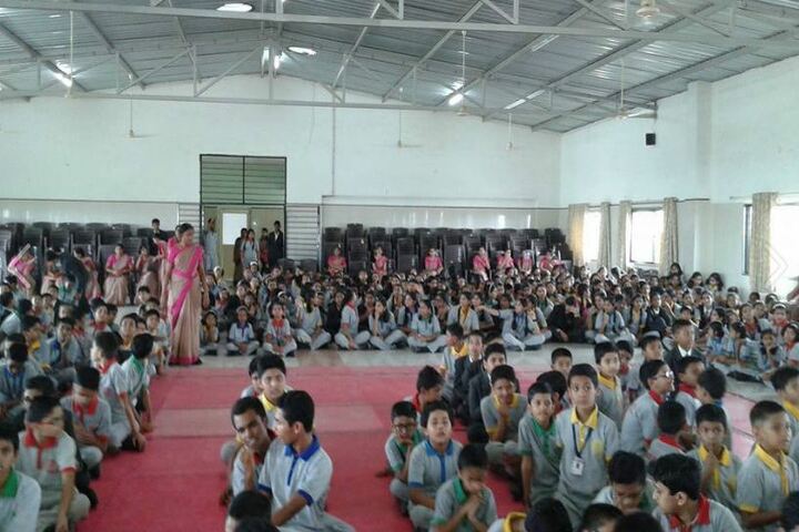 Chate School-Hall