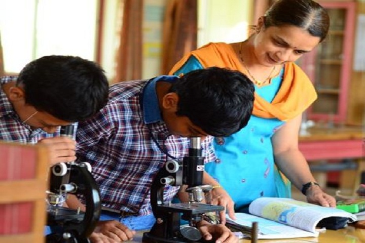 City Pride School-Biology Lab