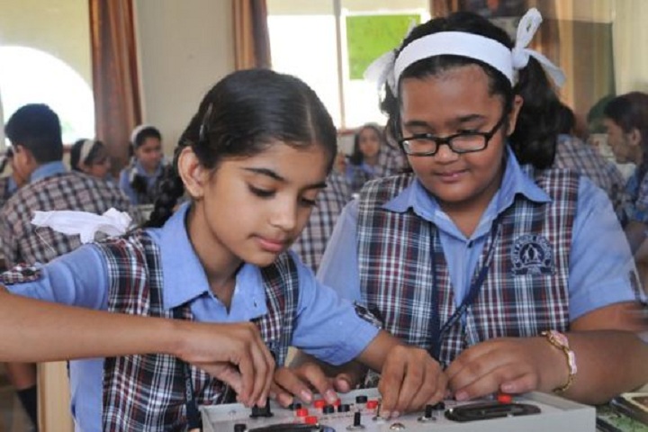 City Pride School-Physics Lab