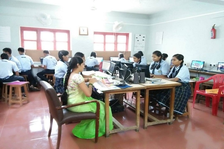 David English Medium School-IT Lab