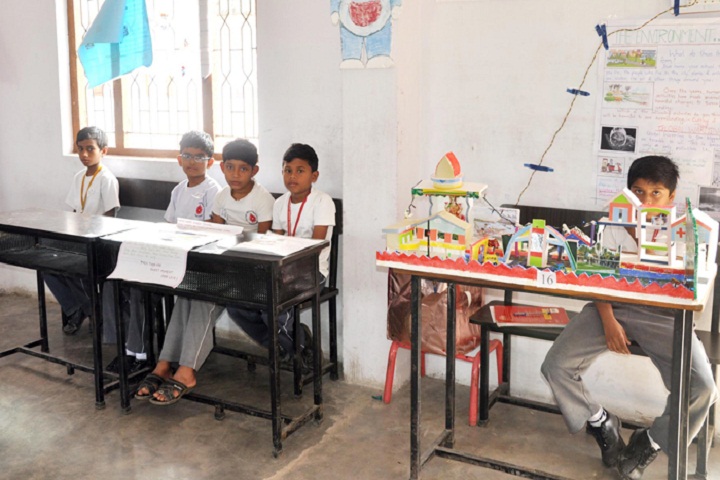 Devyanee International School-School Exhibition
