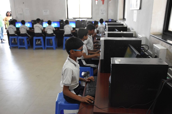 Dnyanada English School-IT Lab