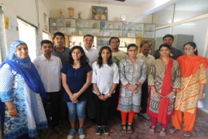 Dr Y S Khedkar International School-Toppers