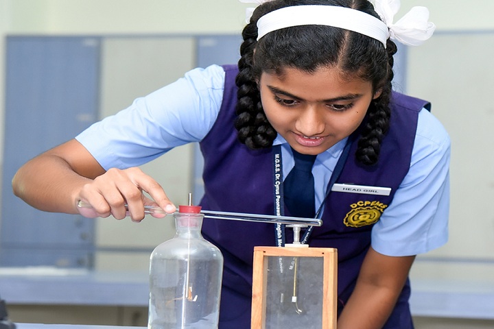 Dr Cyrus Poonawalla English Medium School-Chemistry-Lab