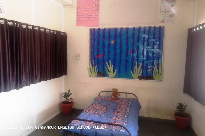 Eon Gyanankur English School-Medical Room